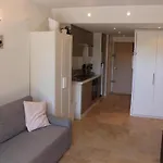 Appartement Avec Terrasse Port De *